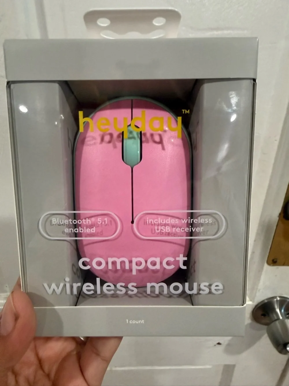 heyday Compact Wireless Mouse in Pink with Mint Scroll